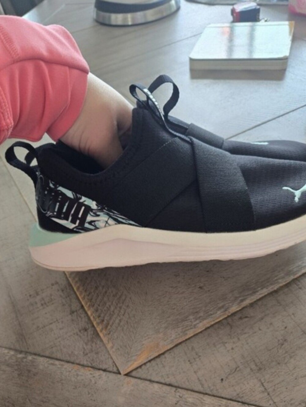 Puma Womens Prowl Slip On- Size 7 - Picture 3 of 8